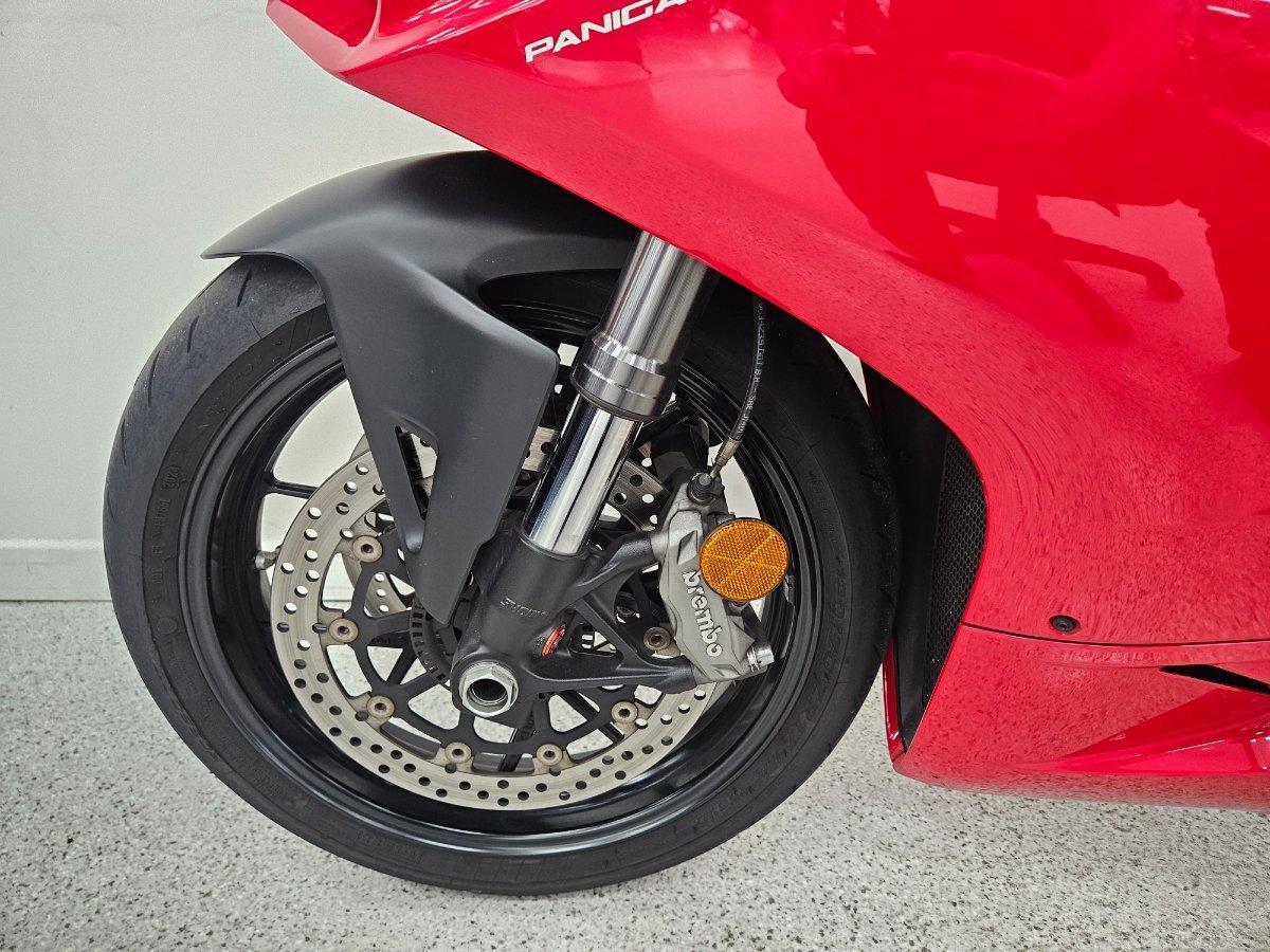 2023 DUCATI PANIGALE V2 SPORTS