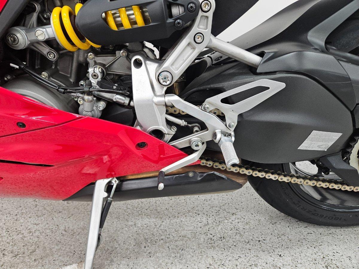 2023 DUCATI PANIGALE V2 SPORTS