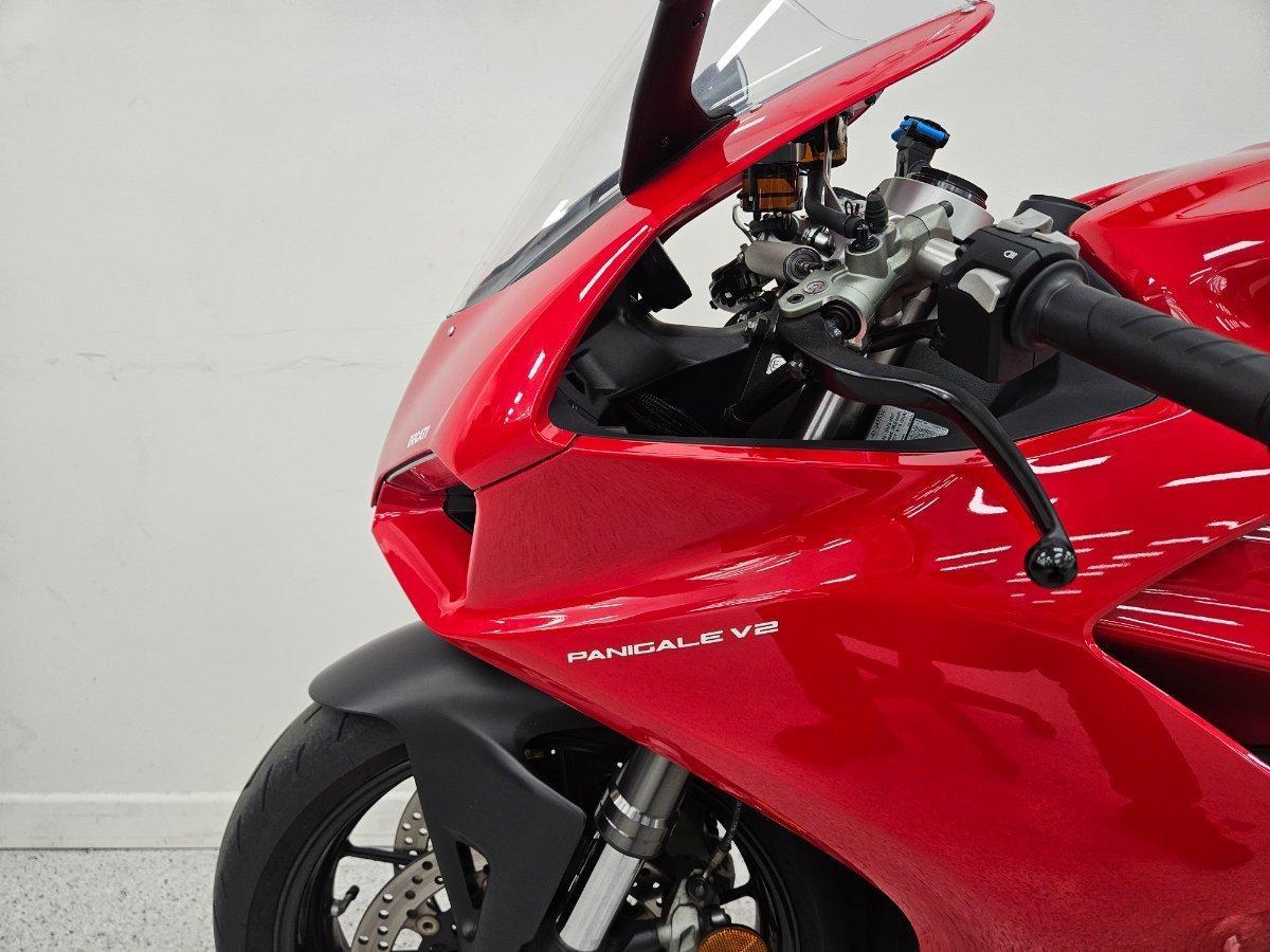 2023 DUCATI PANIGALE V2 SPORTS