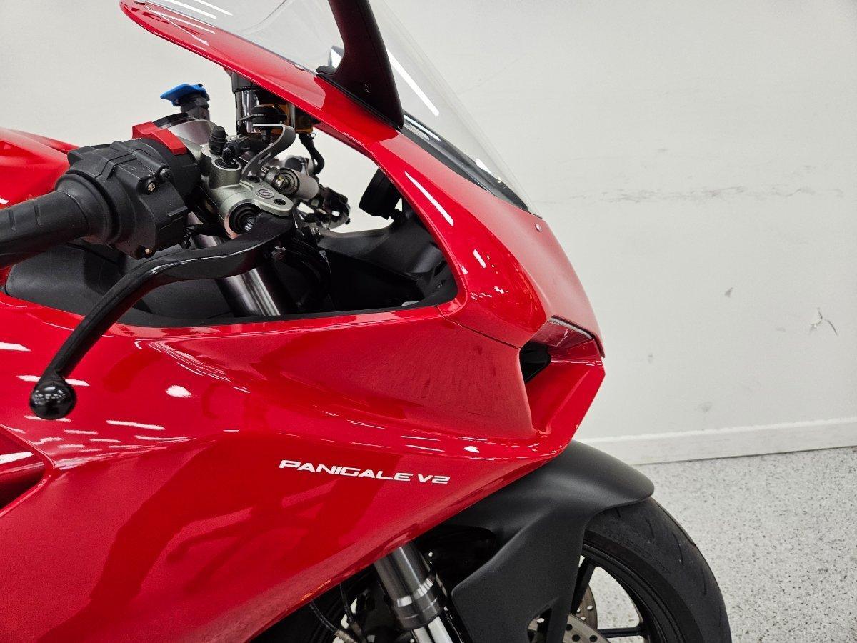 2023 DUCATI PANIGALE V2 SPORTS