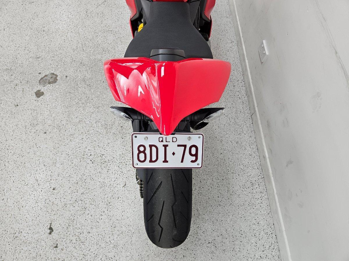 2023 DUCATI PANIGALE V2 SPORTS