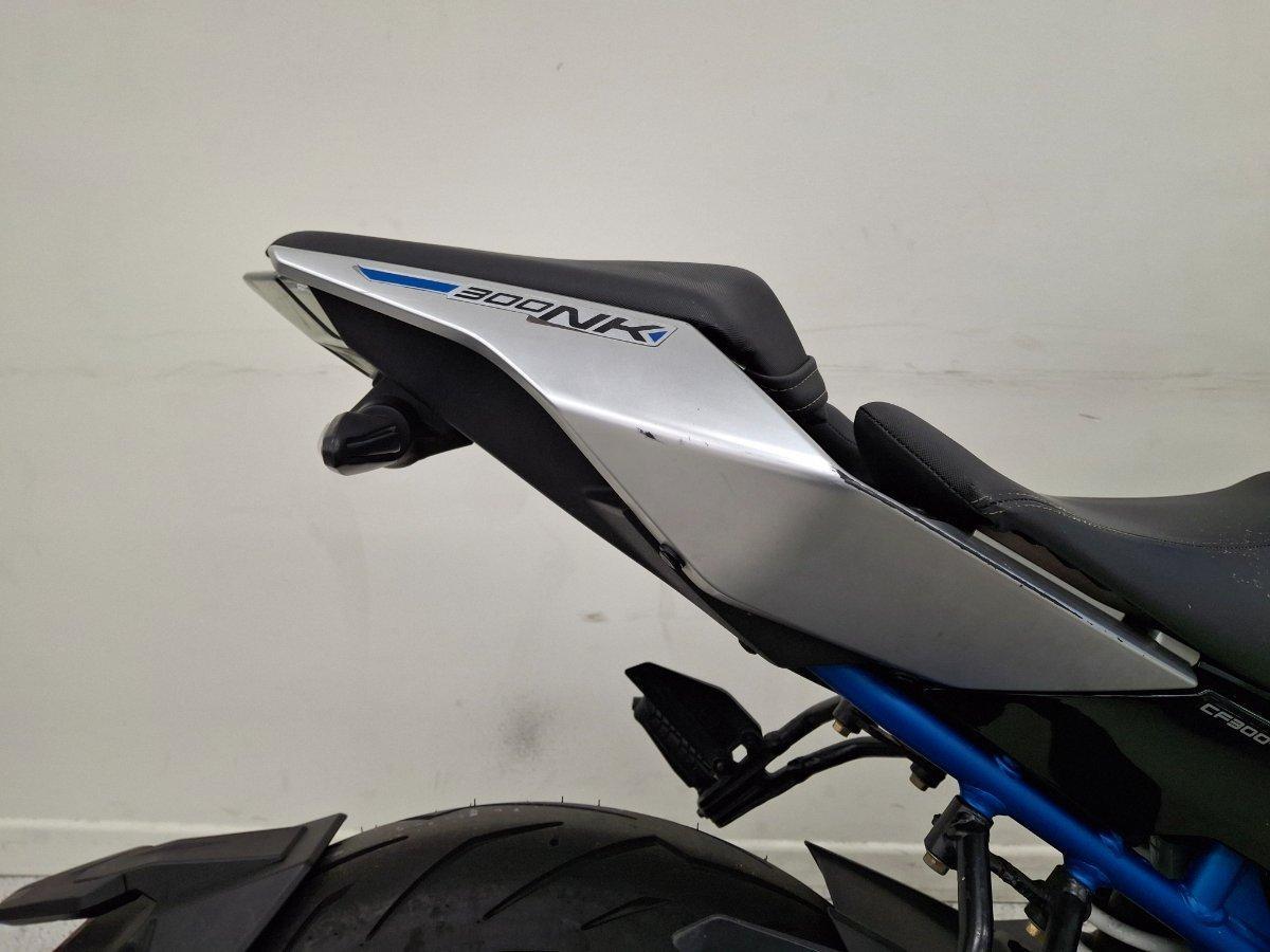 2022 CFMOTO 300 NK ABS ROAD