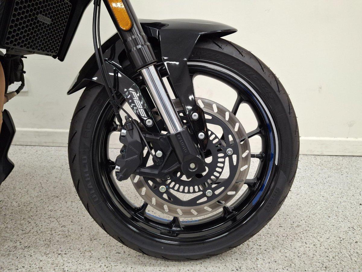2022 CFMOTO 300 NK ABS ROAD