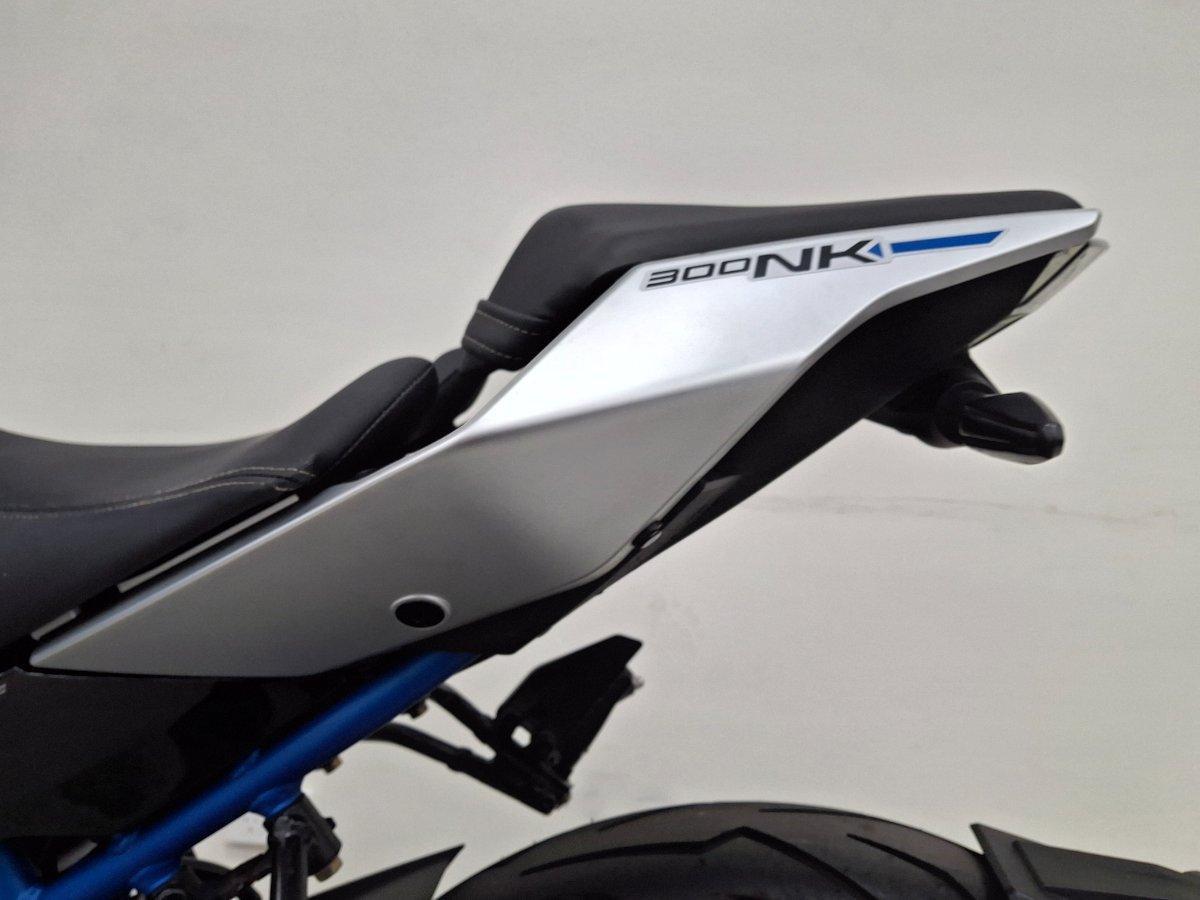 2022 CFMOTO 300 NK ABS ROAD
