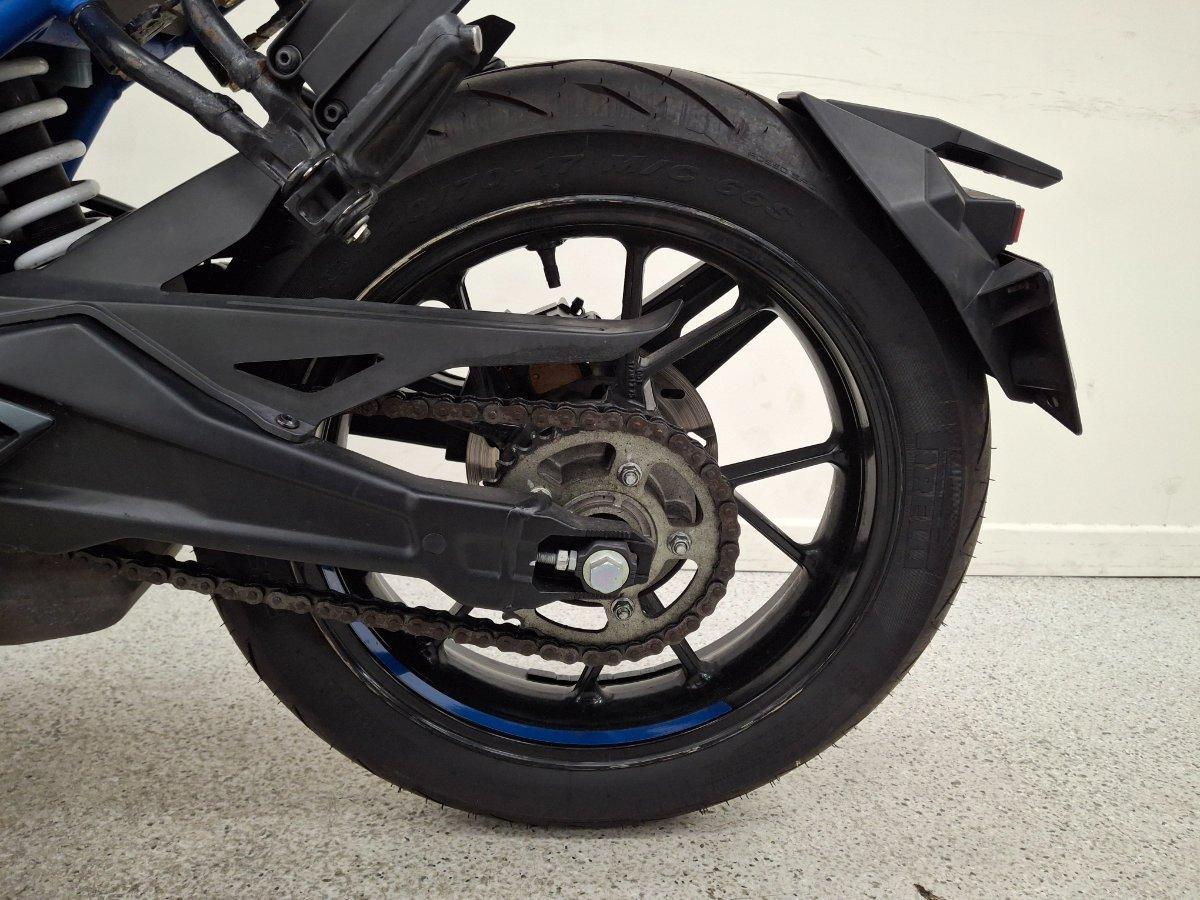 2022 CFMOTO 300 NK ABS ROAD