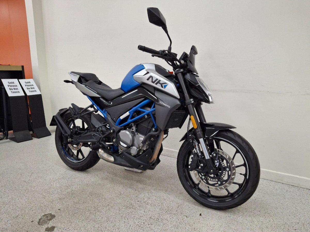 2022 CFMOTO 300 NK ABS ROAD