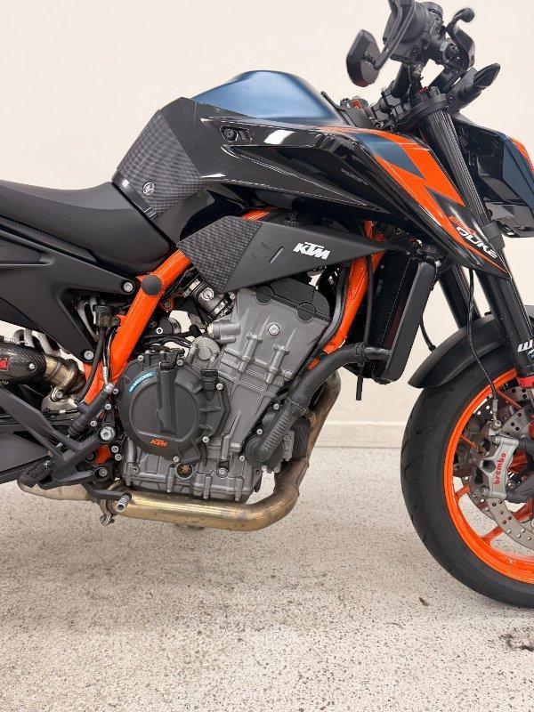 2023 KTM 890 DUKE R ROAD