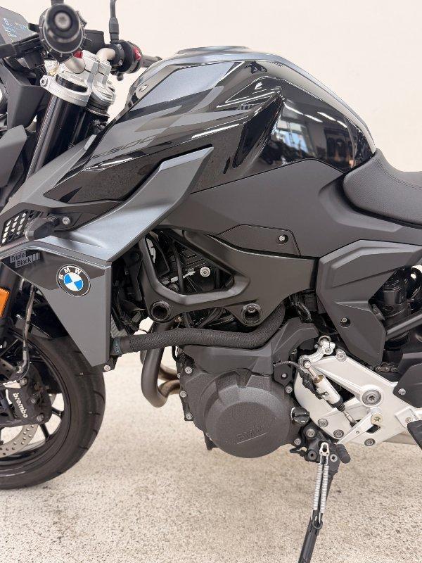 2024 BMW F 900 R ROAD