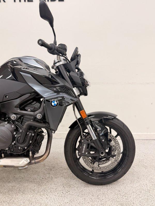 2024 BMW F 900 R ROAD