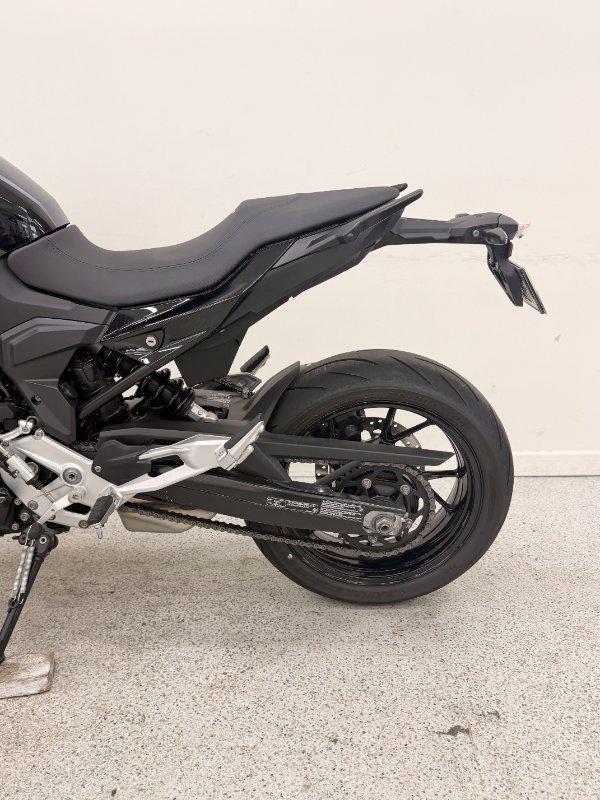 2024 BMW F 900 R ROAD