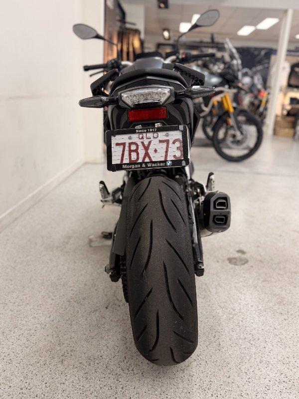 2024 BMW F 900 R ROAD