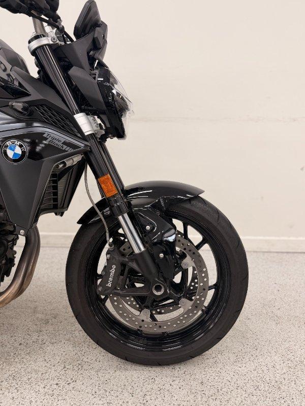 2024 BMW F 900 R ROAD