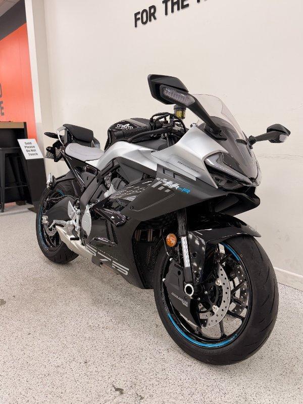 2025 CF MOTO 675 SR-R SPORTS