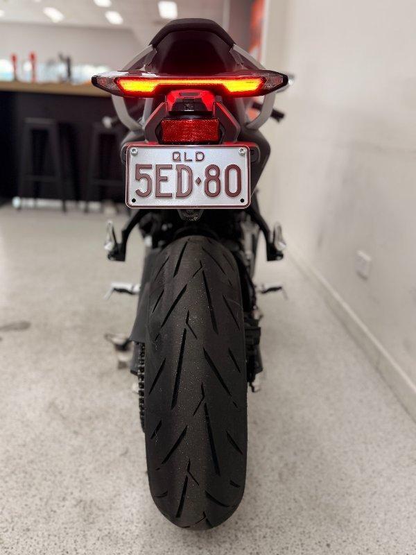 2025 CF MOTO 675 SR-R SPORTS