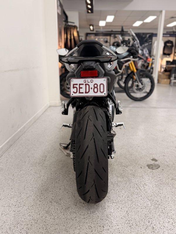 2025 CF MOTO 675 SR-R SPORTS