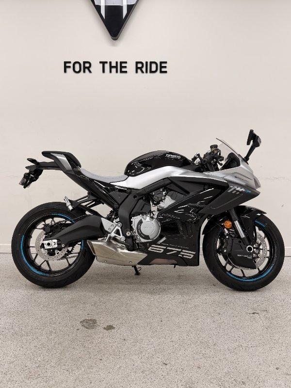 2025 CF MOTO 675 SR-R SPORTS