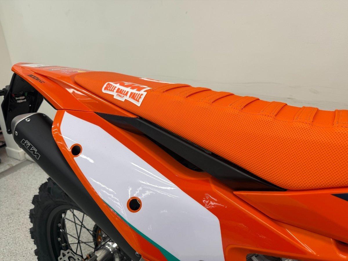 2026 KTM 300 EXC CHAMPIONS EDITION ENDURO