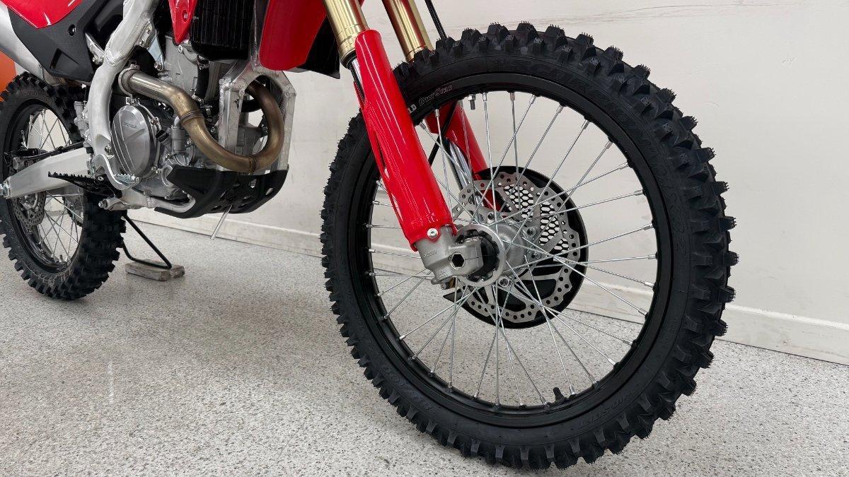 2025 HONDA CRF250R MOTOCROSS