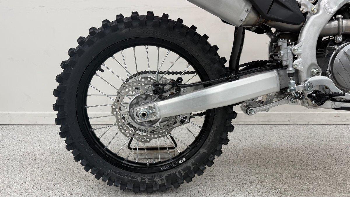 2025 HONDA CRF250R MOTOCROSS