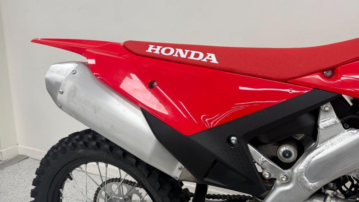 2025 HONDA CRF250R MOTOCROSS