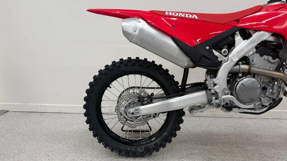 2025 HONDA CRF250R MOTOCROSS