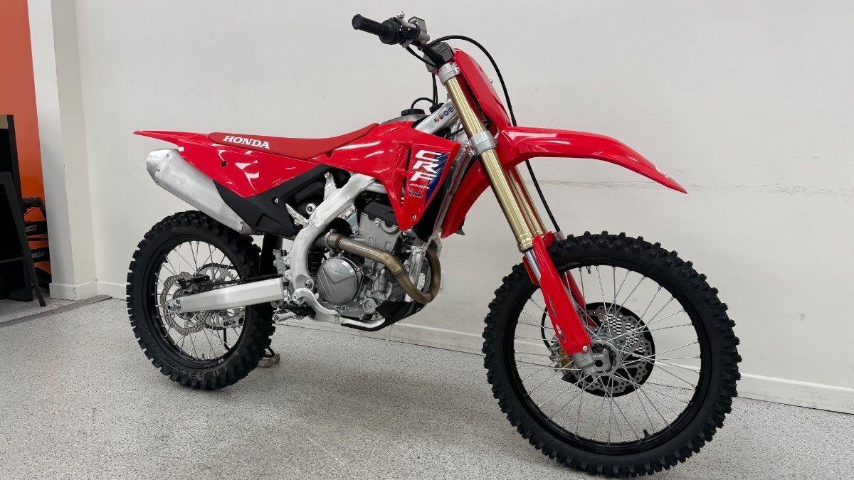 2025 HONDA CRF250R MOTOCROSS