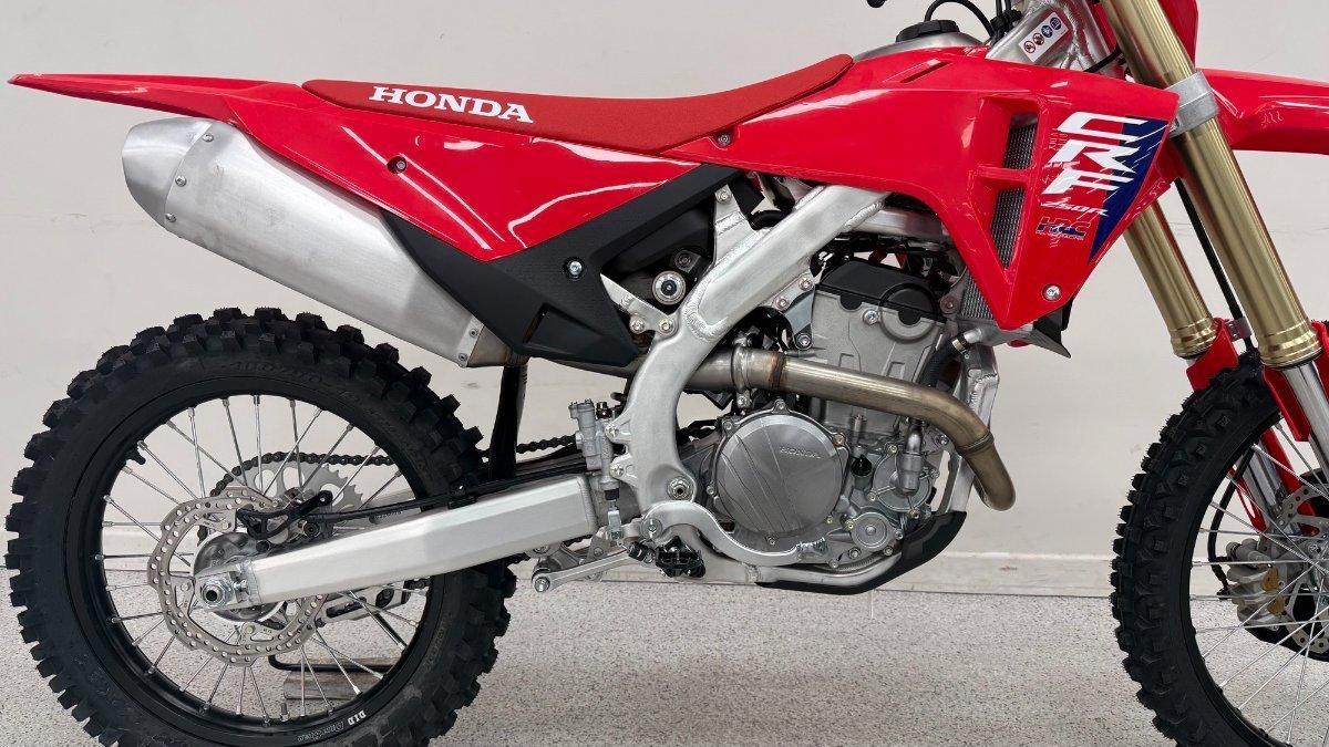 2025 HONDA CRF250R MOTOCROSS