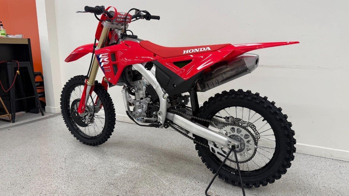 2025 HONDA CRF250R MOTOCROSS