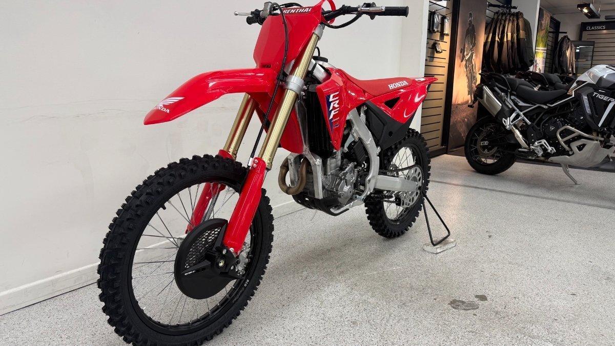 2025 HONDA CRF250R MOTOCROSS