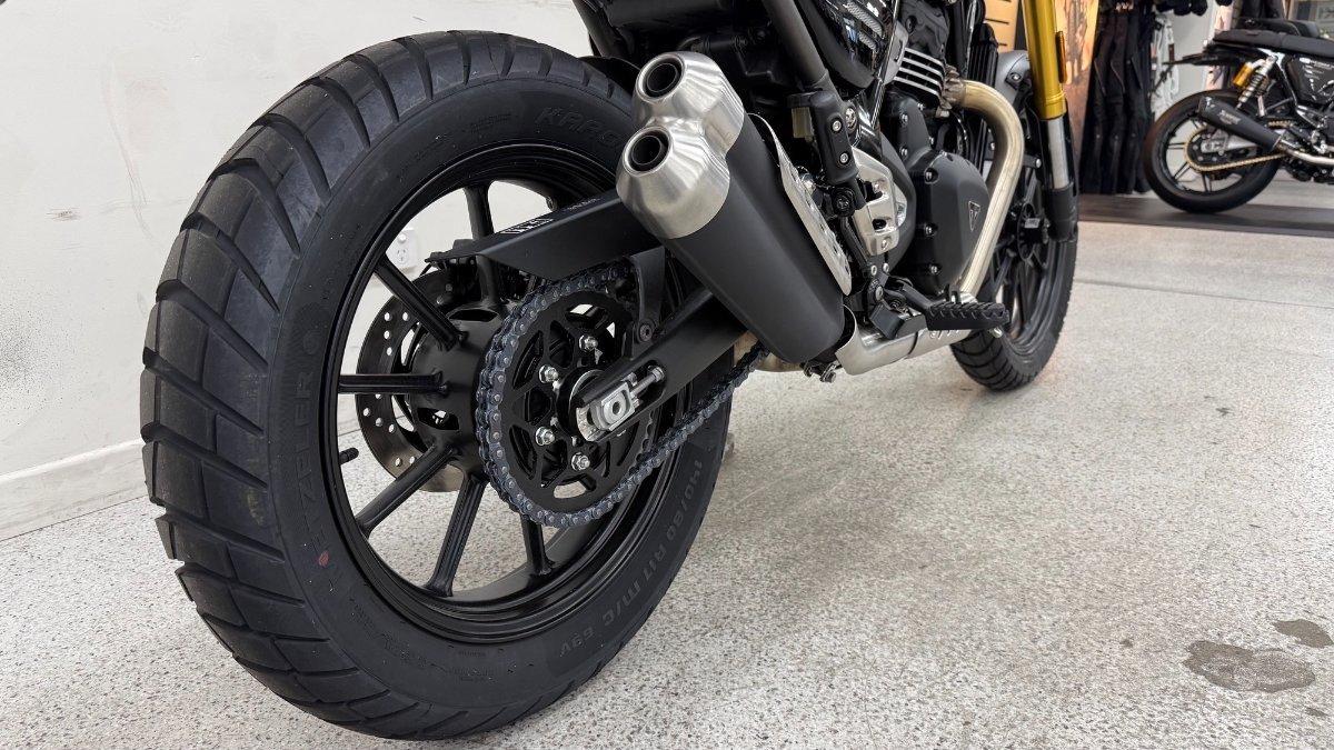 2026 TRIUMPH SCRAMBLER 400 XC ROAD