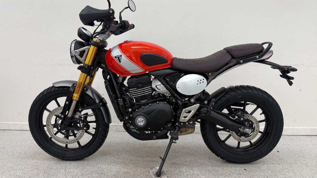2026 TRIUMPH SCRAMBLER 400 XC ROAD