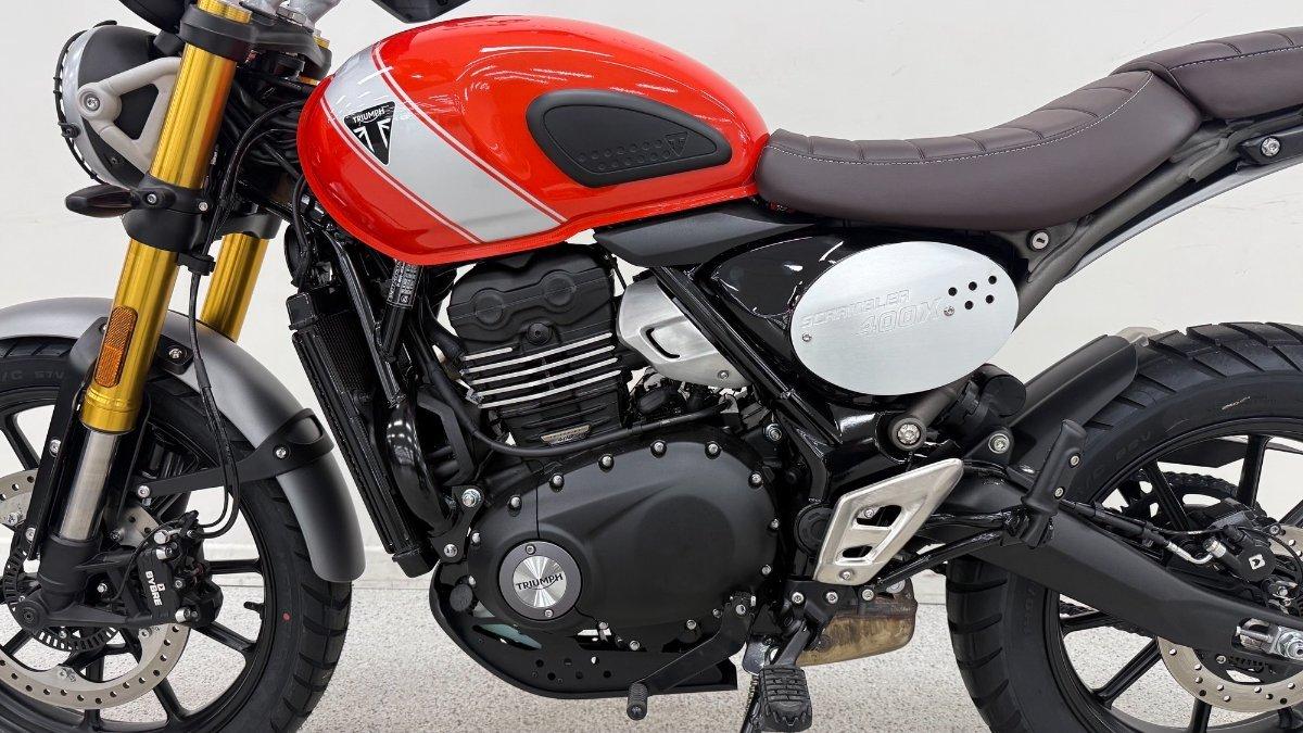 2026 TRIUMPH SCRAMBLER 400 XC ROAD