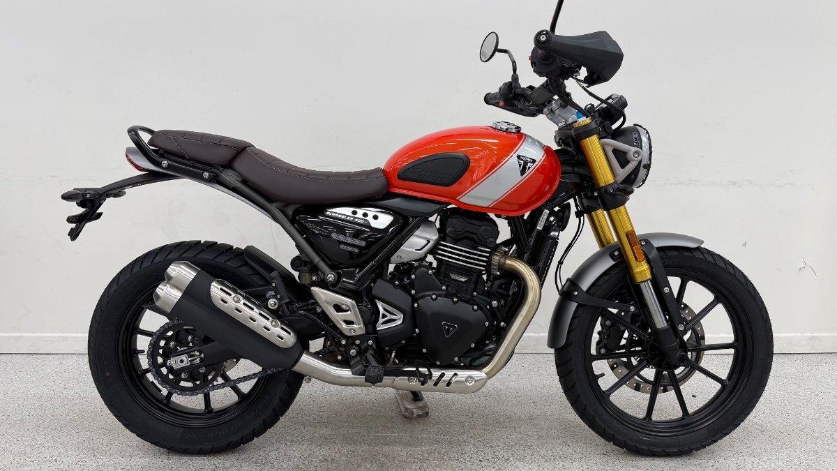 2026 TRIUMPH SCRAMBLER 400 XC ROAD