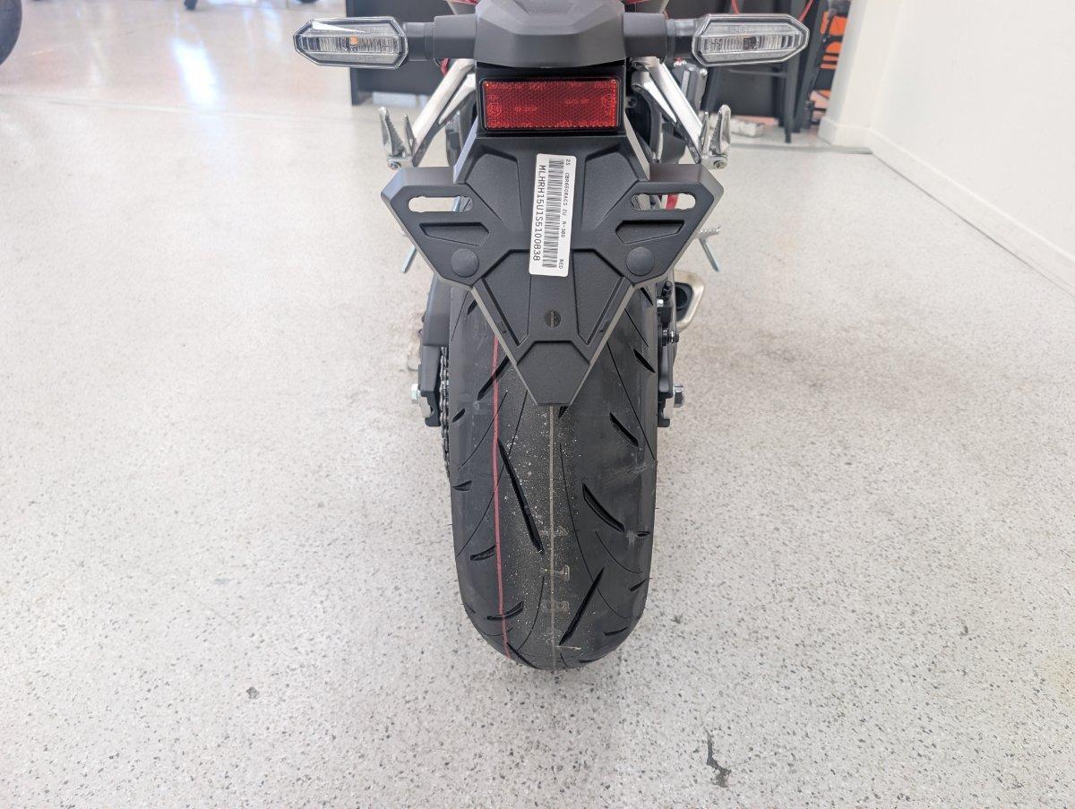 2026 HONDA CBR650R E-CLUTCH SPORTS