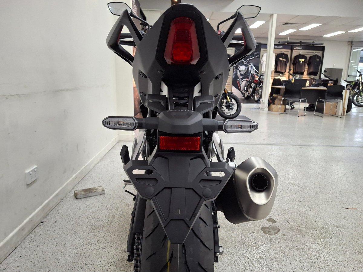 2026 HONDA CB1000 HORNET SP ROAD