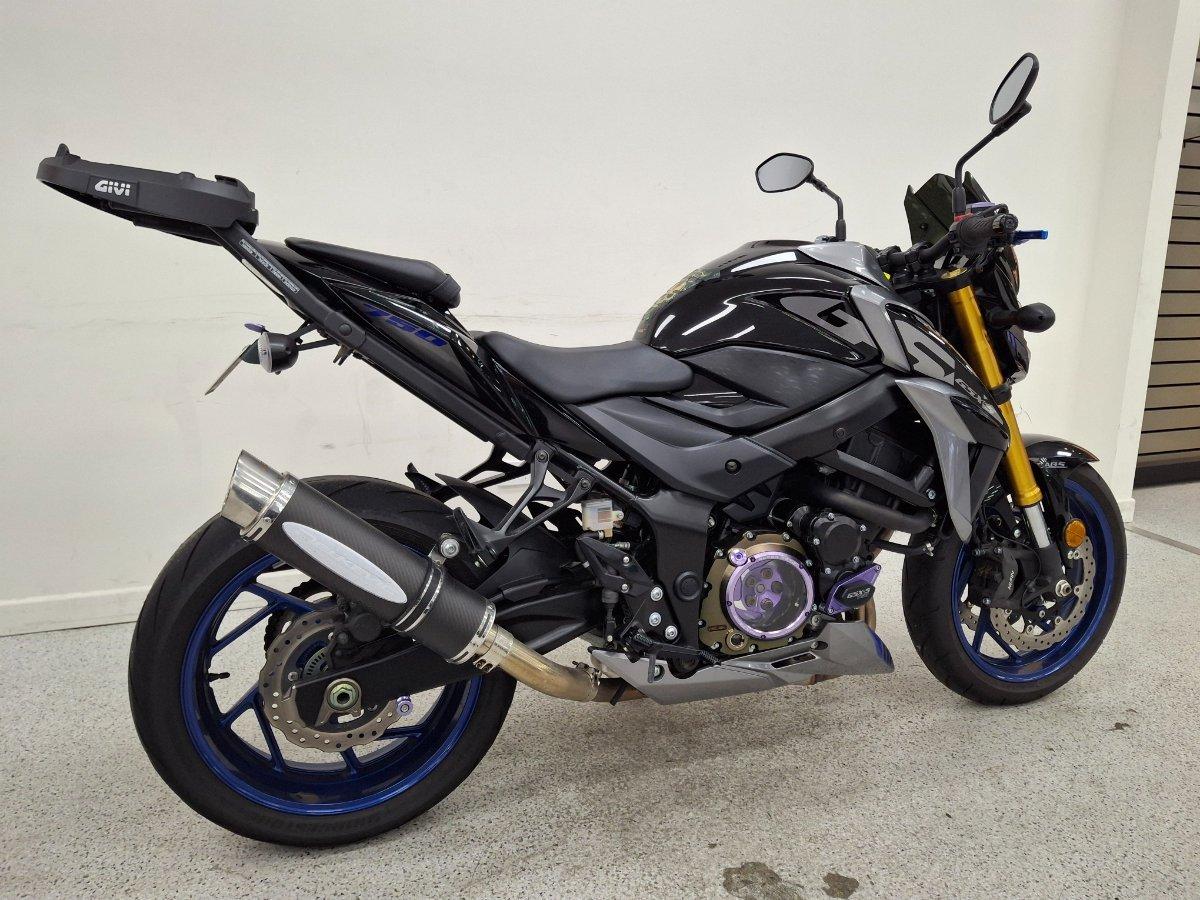 2021 SUZUKI GSX-S750A ROAD
