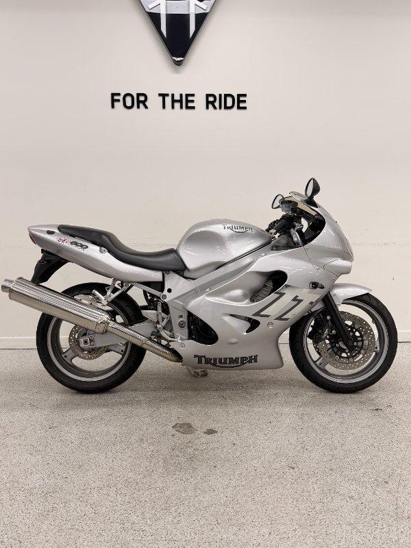 2003 TRIUMPH TT600 SPORTS