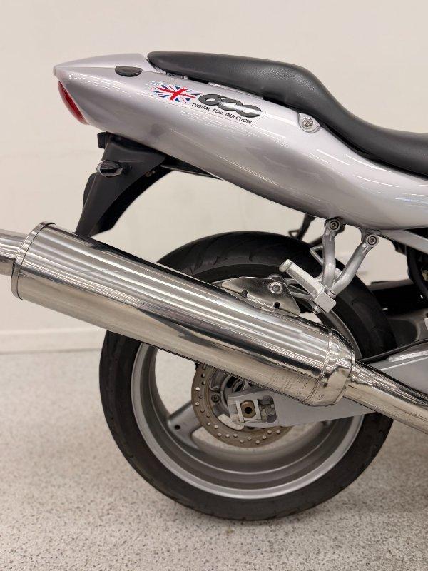 2003 TRIUMPH TT600 SPORTS