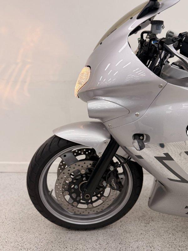 2003 TRIUMPH TT600 SPORTS