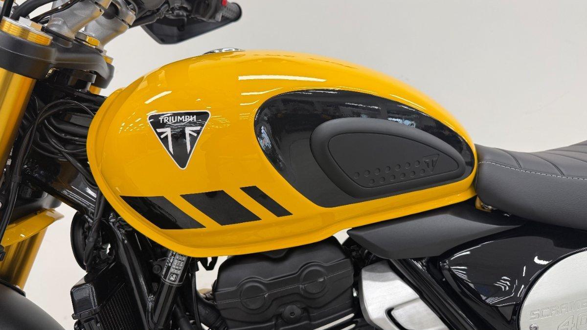 2025 TRIUMPH SCRAMBLER 400 XC ROAD