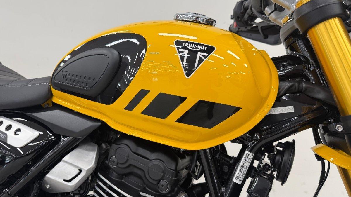 2025 TRIUMPH SCRAMBLER 400 XC ROAD