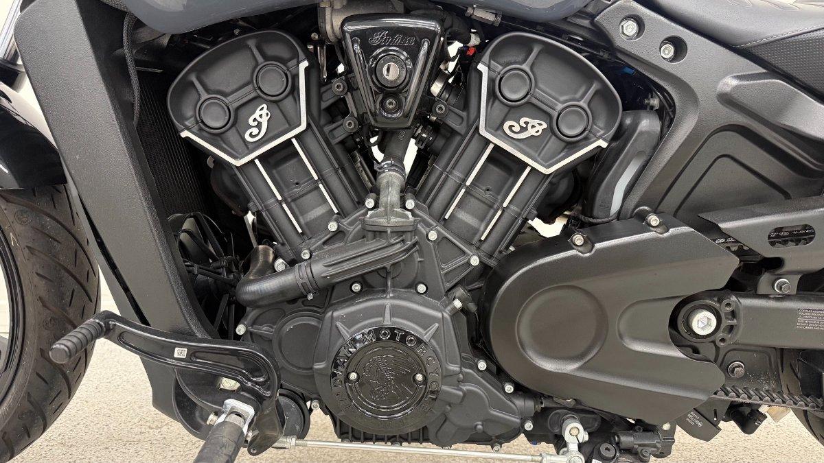 2022 INDIAN SCOUT ROGUE CRUISER