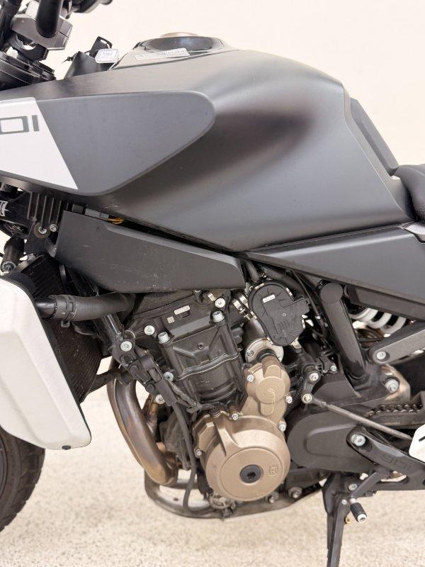 2024 HUSQVARNA SVARTPILEN 801 ROAD