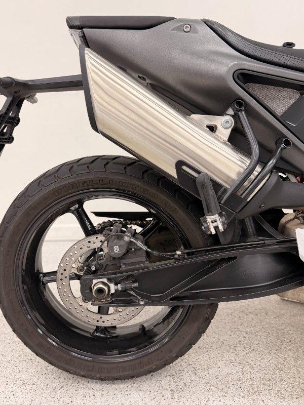 2024 HUSQVARNA SVARTPILEN 801 ROAD