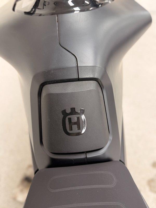 2024 HUSQVARNA SVARTPILEN 801 ROAD