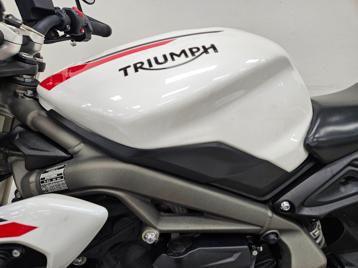 2022 TRIUMPH STREET TRIPLE S 660 LAMS ROAD