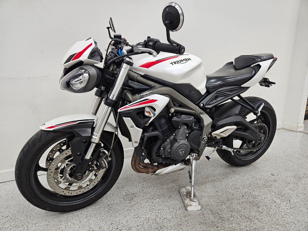 2022 TRIUMPH STREET TRIPLE S 660 LAMS ROAD