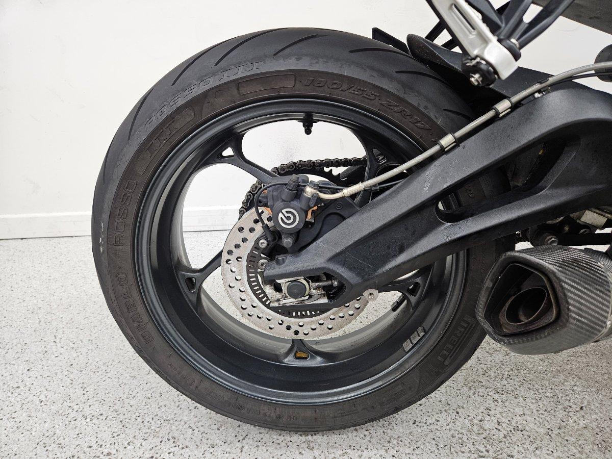 2022 TRIUMPH STREET TRIPLE S 660 LAMS ROAD