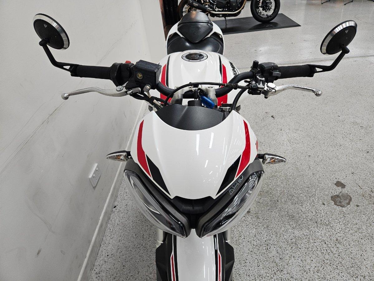 2022 TRIUMPH STREET TRIPLE S 660 LAMS ROAD