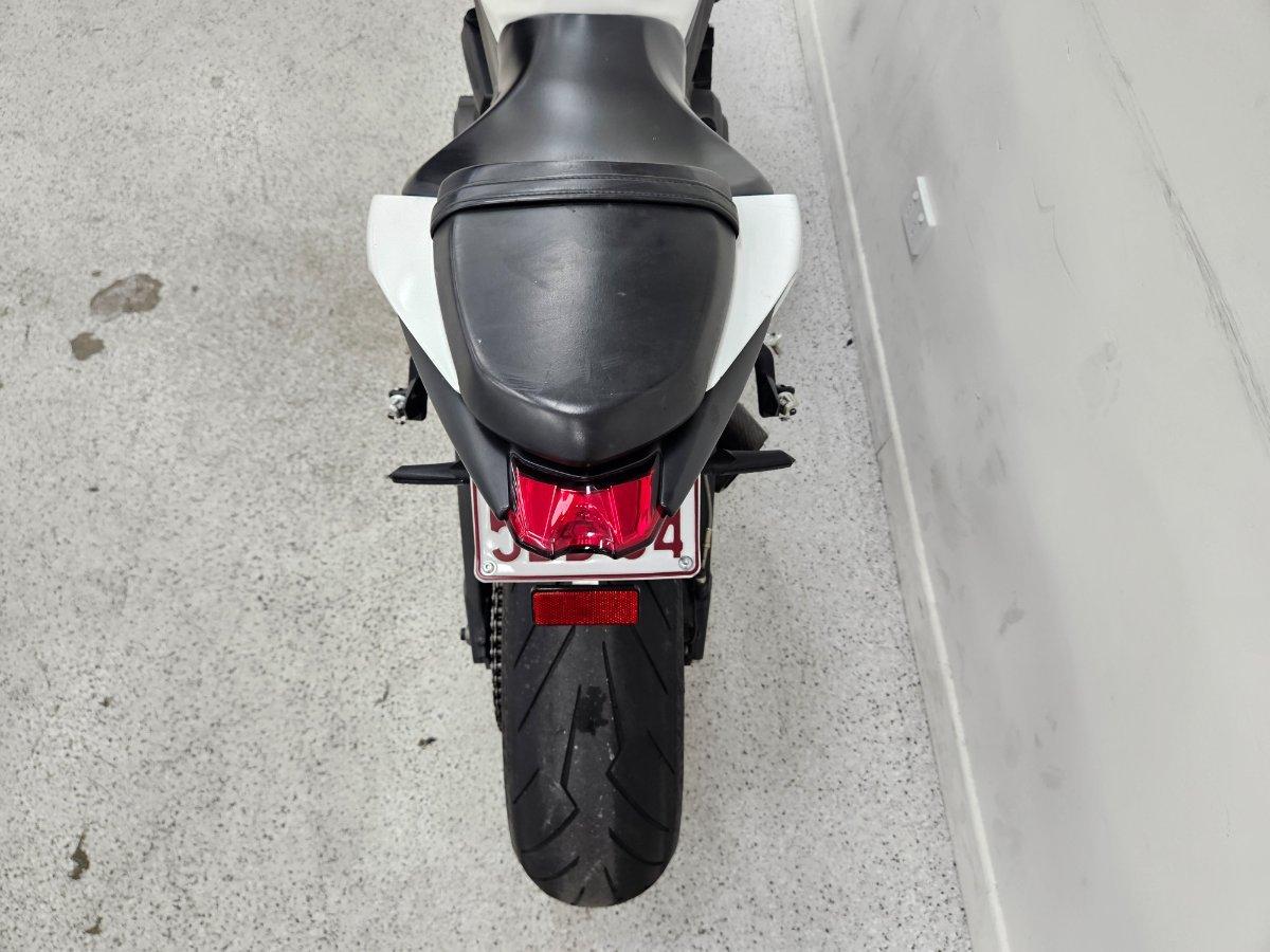 2022 TRIUMPH STREET TRIPLE S 660 LAMS ROAD